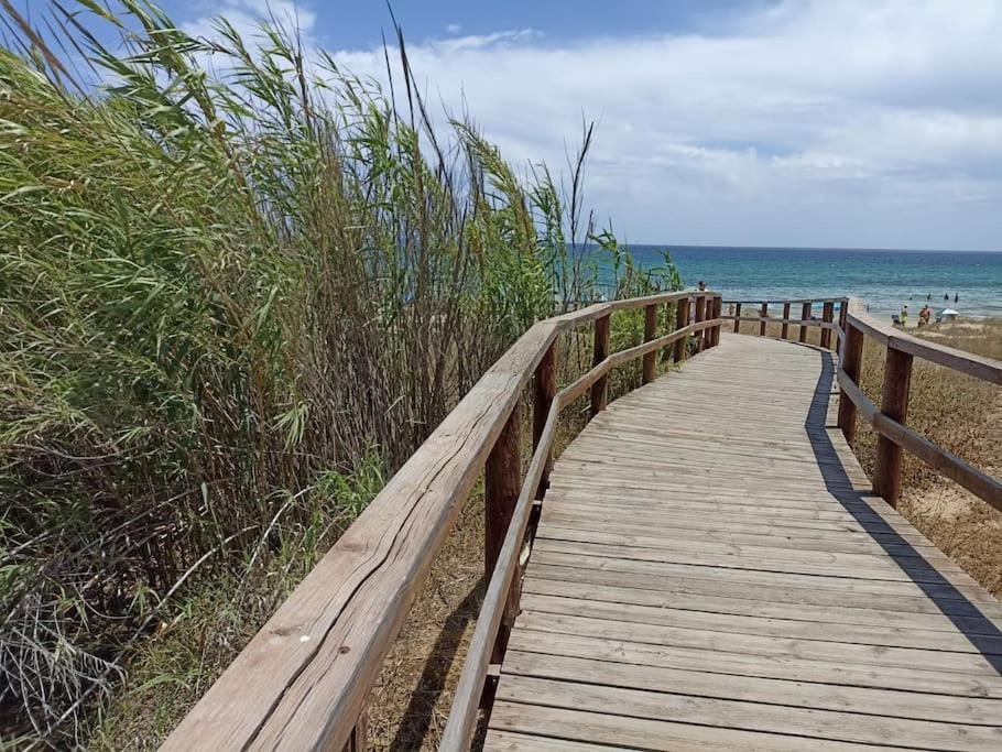 ארנאלס דל סול Bungalow En Primera Linea Del Mar מראה חיצוני תמונה